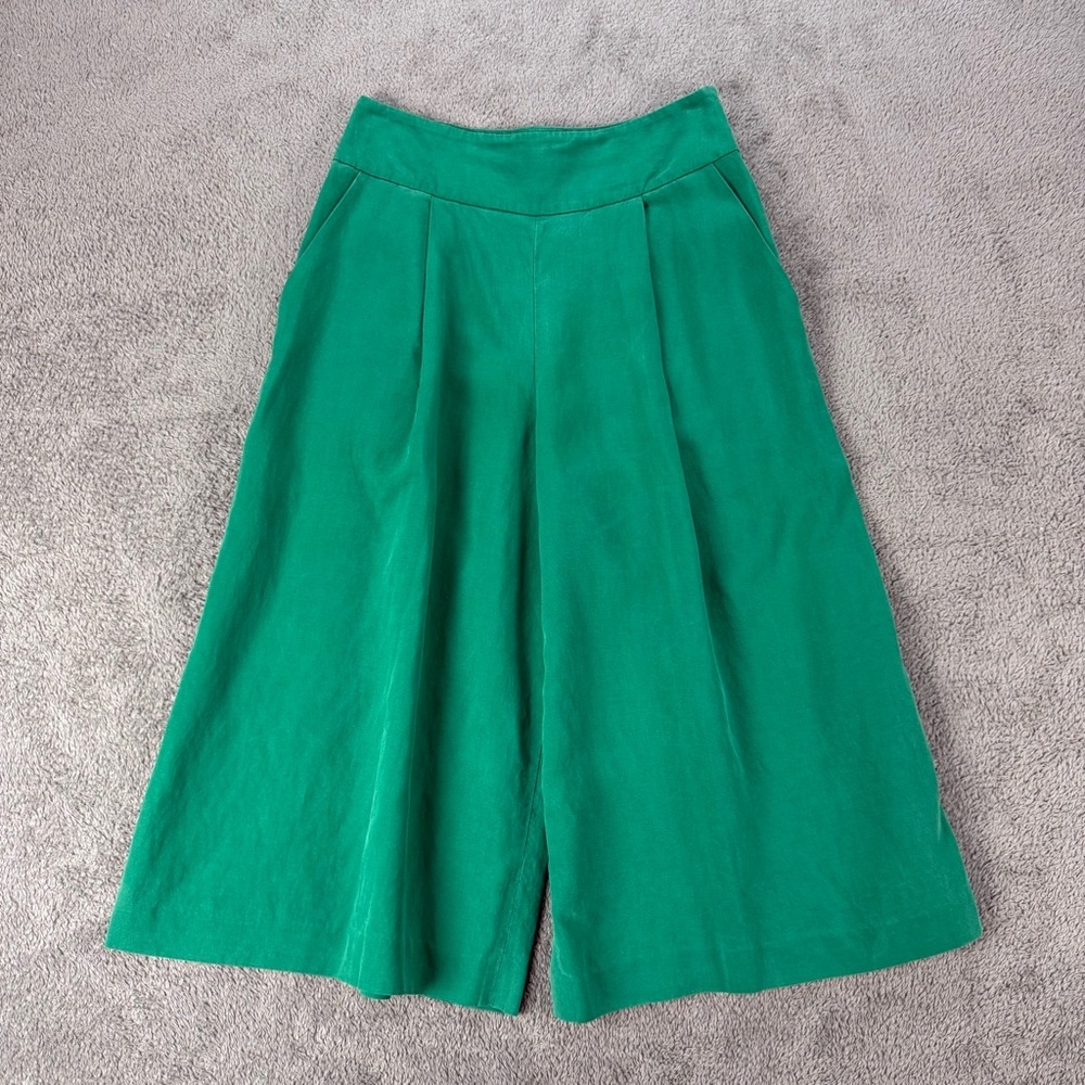 Club Monaco Green Wide-Leg Culottes Size